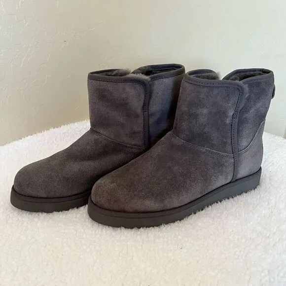 Ugg Cory Charcoal Gray Suede Slim Round Toe Shearling  Lined Ankle Boots Size 5