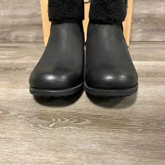 UGG | Elings Boot Waterproof In Black NEW