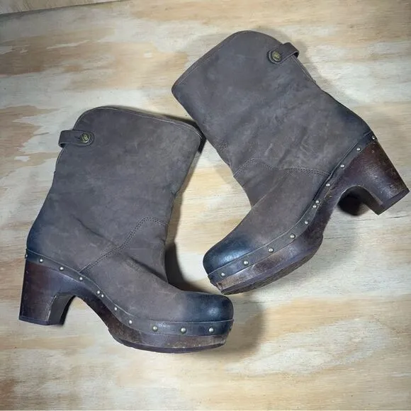 UGG Lynnea Clog Boots Women’s Size 6