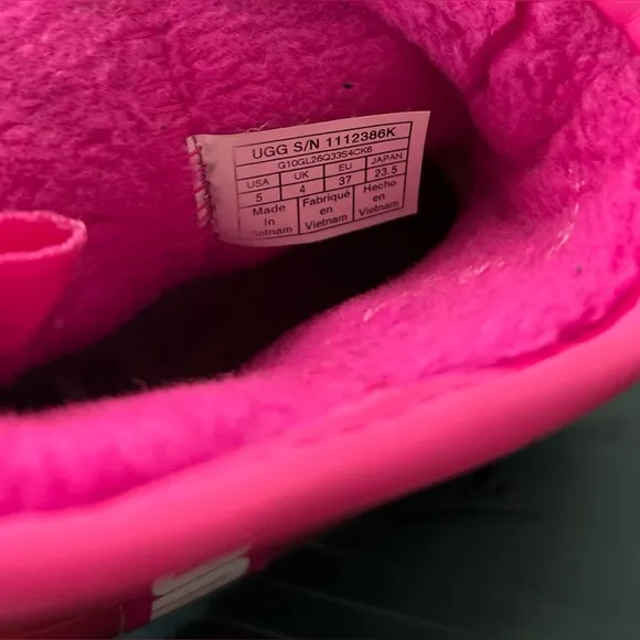 UGG Pink Boots Women’s Size 5 EUC