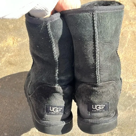 Ugg Size 9 Black Boots