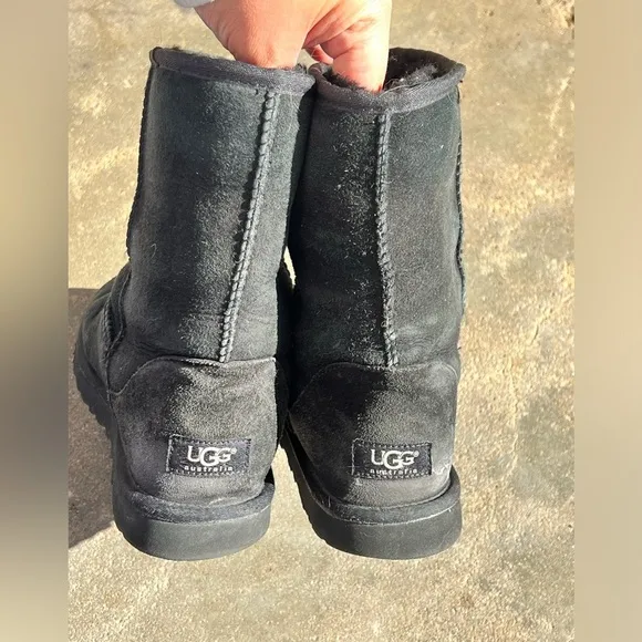 Ugg Size 9 Black Boots