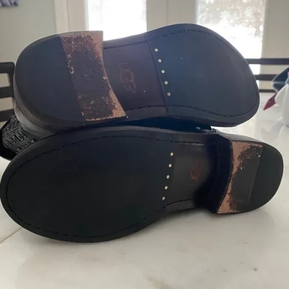 Ugg Stud boots 5.5