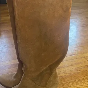 Ugg Tan Women’s Suede Knee-High Boots 9.5
