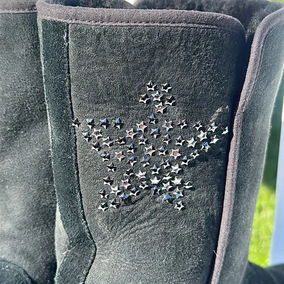 UGG Women’s Suede Faux Fur Snow Boots Size 9.5 Black