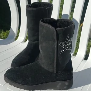 UGG Women’s Suede Faux Fur Snow Boots Size 9.5 Black