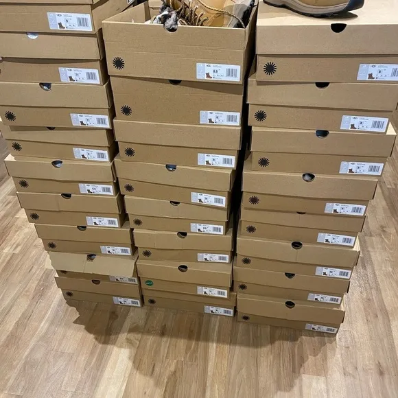 UGG | Zaylee Leopard Snow Boots Chestnut Brown NEW
