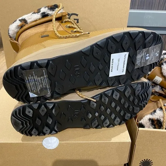 UGG | Zaylee Leopard Snow Boots Chestnut Brown NEW