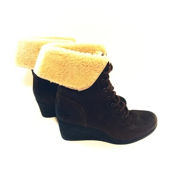 UGG Zea Leather Women Boots Size 9