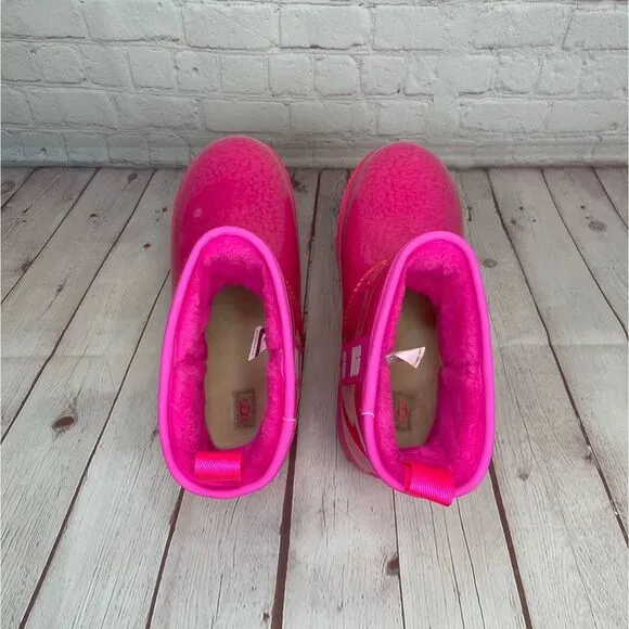 Ugg Classic Clear Mini Pink Waterproof Boots Women’s Size 6 (S/N 1112386K)