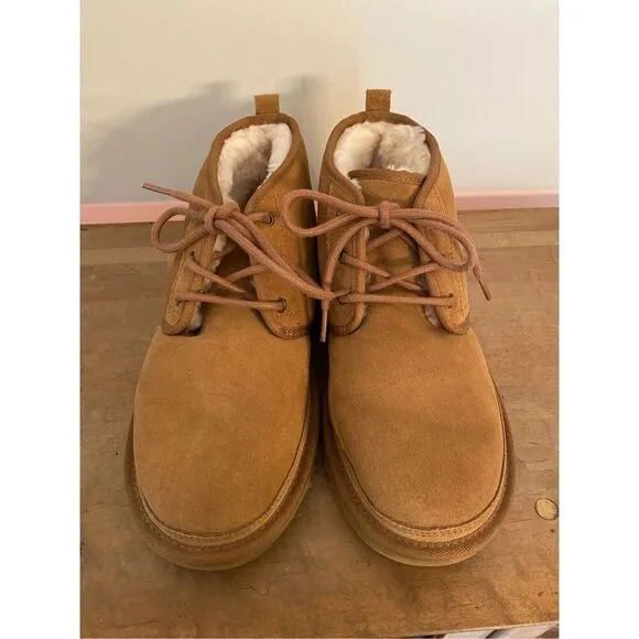UGG size 9 Neumel men’s shoes chestnut Boots