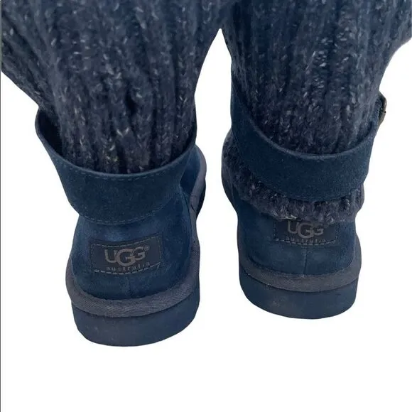 Ugg’s women’s navy blue boots rib knit shoe