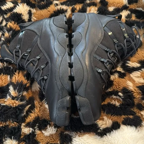 Used Nike Jordan winterized boots