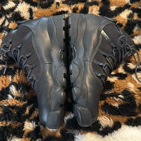 Used Nike Jordan winterized boots