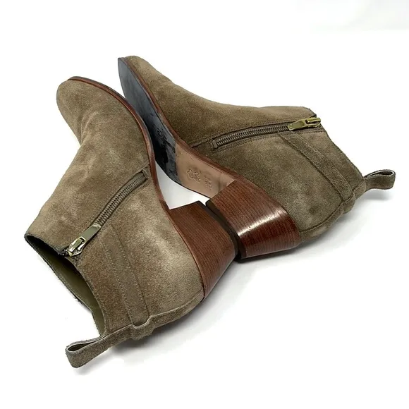 Vía Spiga Women’s Ankle Boots