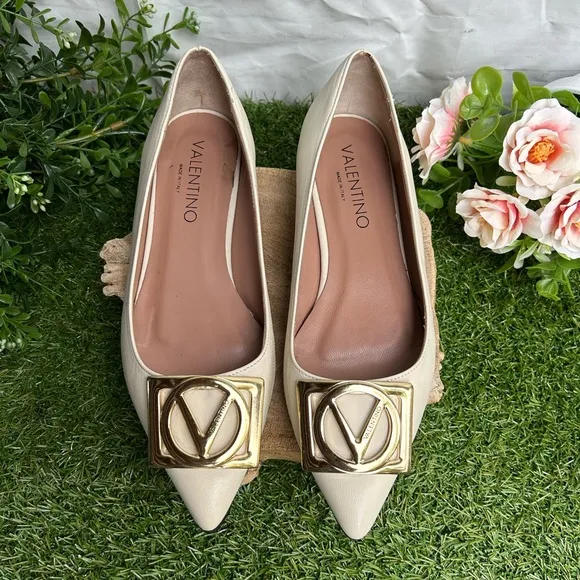 VALENTINO BY MARIO VALENTINO Flora Logo Buckle Pointed ToeFlat Women size 8