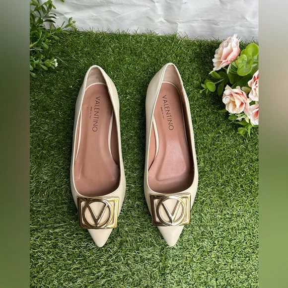 VALENTINO BY MARIO VALENTINO Flora Logo Buckle Pointed ToeFlat Women size 8