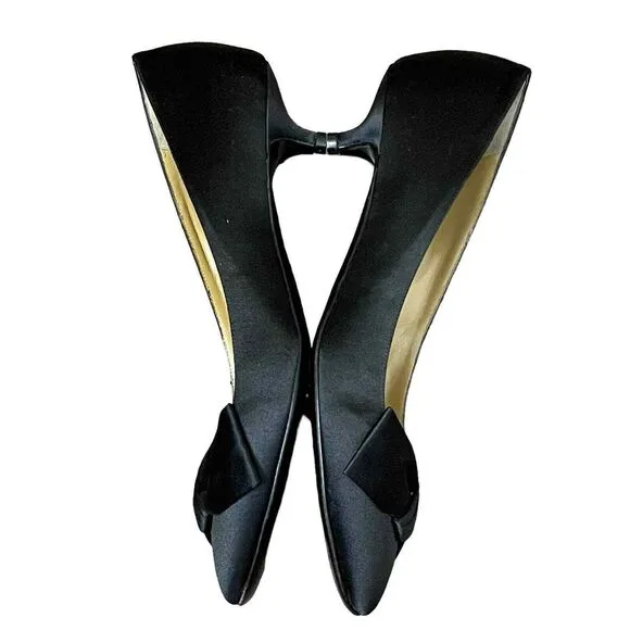 Valentino Garavani Kitten Bow Heels Toe Slip On Pumps Black Shoes 39 Women