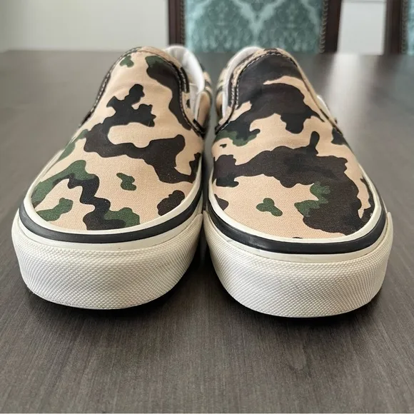 Vans Anaheim Factory 98 DX Camo Slip-On Sneaker shoes women 8 or men 6.5