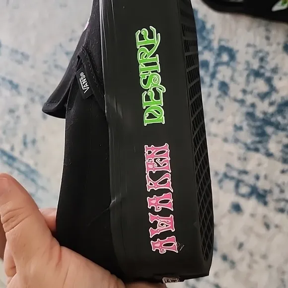 Vans Black Slip-On Stackform Awaken Desire Glow in the Dark Men 7 Women's 8.5