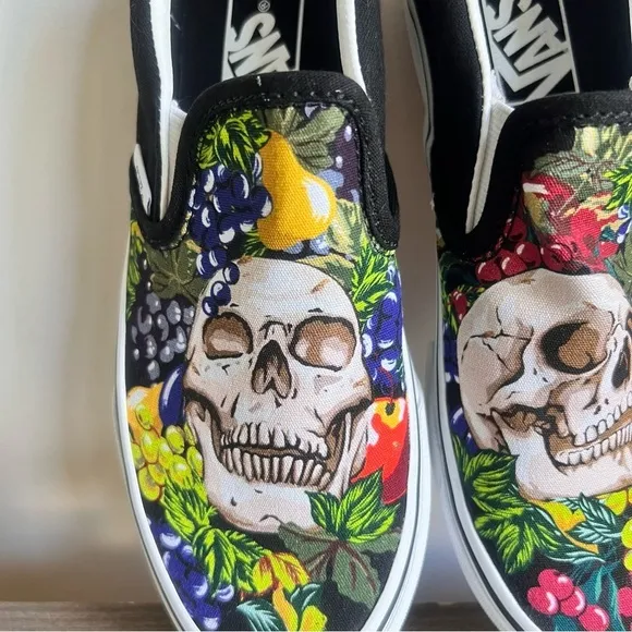Vans Classic Slip On Unisex Fruit Skull Shoes Size 6.5 or 5 #449