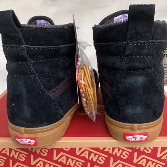 VANS Men’s Sk8-Hi Mte (Mte) Black/GumVN0A33TXGT7 Sneakers Boots