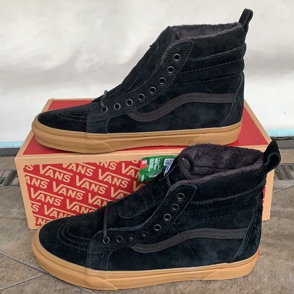 VANS Men’s Sk8-Hi Mte (Mte) Black/GumVN0A33TXGT7 Sneakers Boots