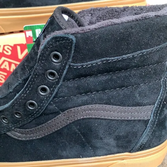 VANS Men’s Sk8-Hi Mte (Mte) Black/GumVN0A33TXGT7 Sneakers Boots