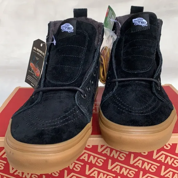 VANS Men’s Sk8-Hi Mte (Mte) Black/GumVN0A33TXGT7 Sneakers Boots