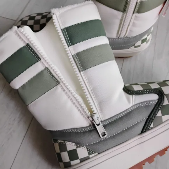 VANS NEW Slip-On VANSGUARD Snow Boots checkerboard