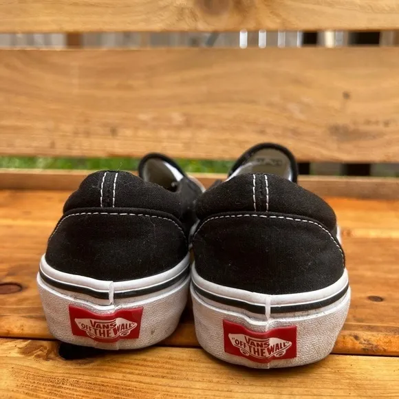 Vans sk8 Classic Slip-On Shoe black canvas upper sneakers shoes