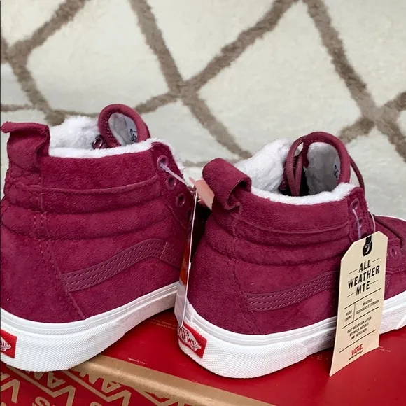 VANS SK8-Hi Mte Dry Rose/Marshmallow WMNS
