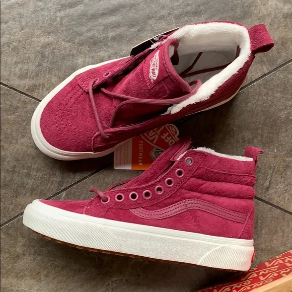 VANS SK8-Hi Mte Dry Rose/Marshmallow WMNS