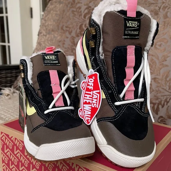 Vans Ultrarange Exo Hi Mte Canteen/Marshmallow WMN