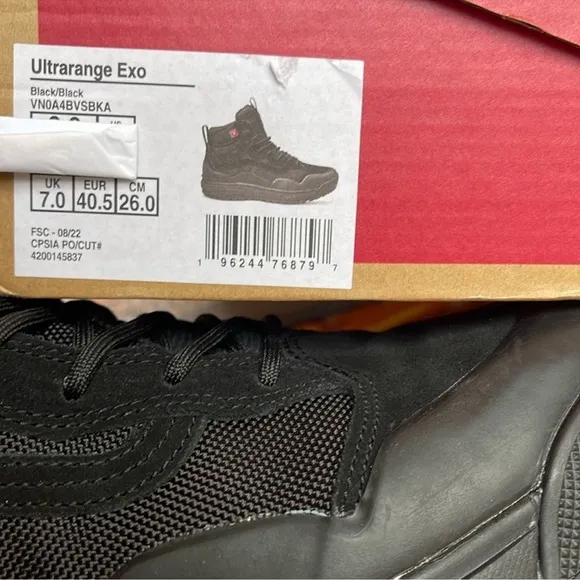 Vans WMNS Ultrarange ExoBlack/BlackSneakers MTE Boots VN0A4BVSBKA