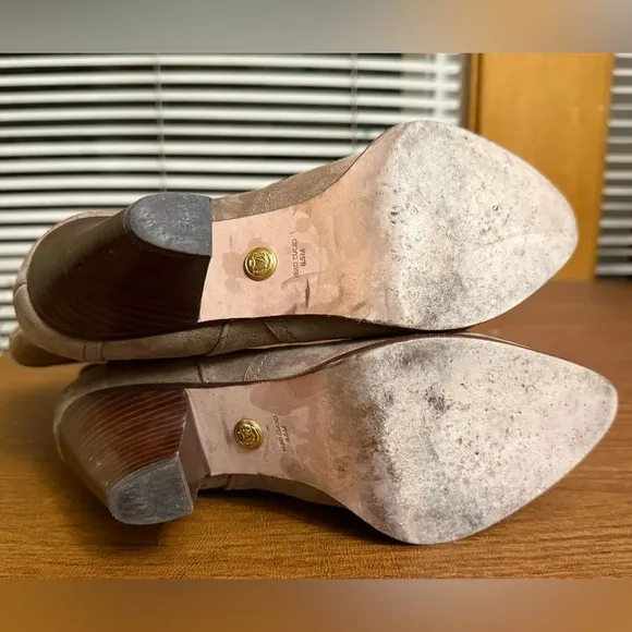 Veronica beard Cody Suede Western Bootie size 6.5 women