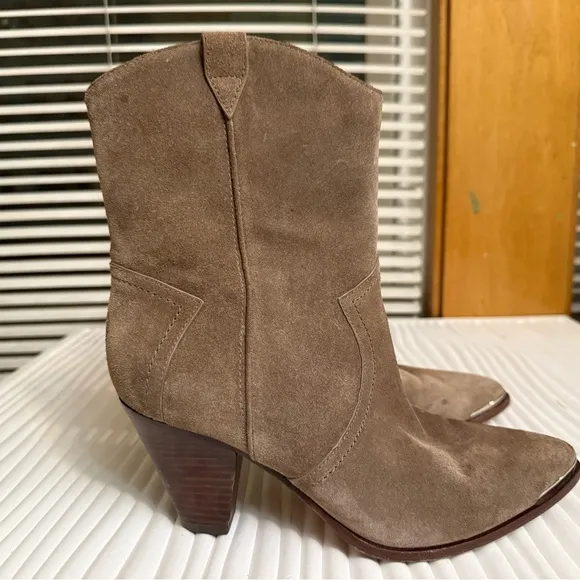 Veronica beard Cody Suede Western Bootie size 6.5 women