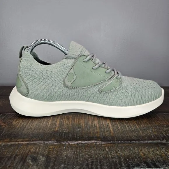 Vessi Everyday Move Mens Size 8 Lace Up Waterproof Shoes Sneakers Algae Green