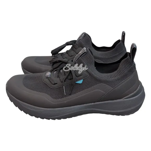 Vessi Stormburst Low Top Original Black Waterproof Lightweight Sneaker Mens 14
