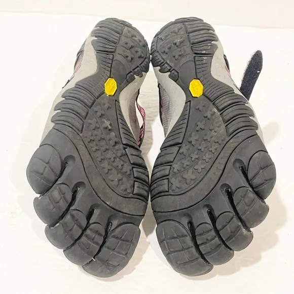 Vibram Fivefingers Women's Size 8/8.5 size 38 Running Hiking Athletic Shoes
