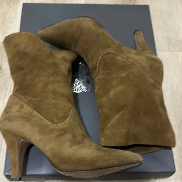 VINCE CAMUTO WOMENS BOOTS SIZE 7.5