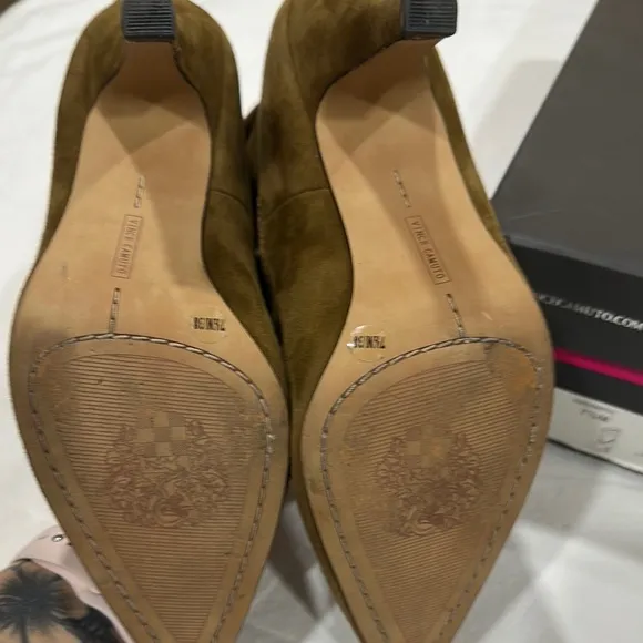 VINCE CAMUTO WOMENS BOOTS SIZE 7.5