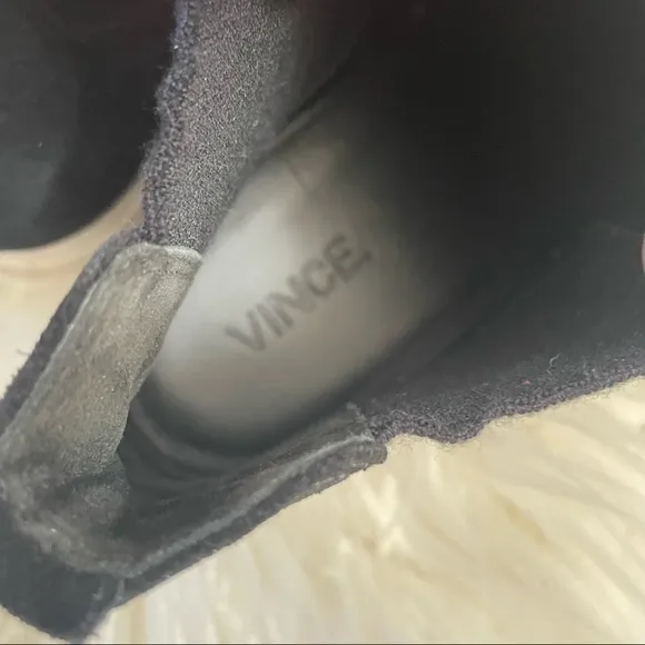 Vince Newlyn black suede slip on high‎ top sneaker shoes ladies 8.5