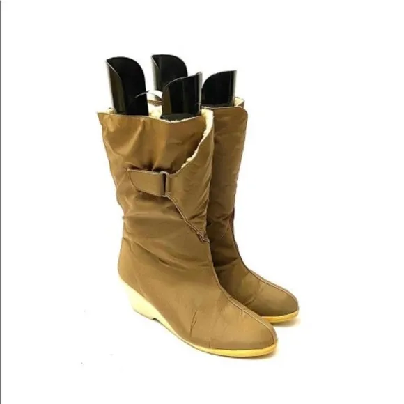 Vintage 1970s khaki nylon vegan shearling snow boots
