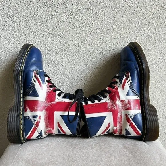 Vintage Dr Martens 1460 Boots Made in England Bull Dog Union Jack 38