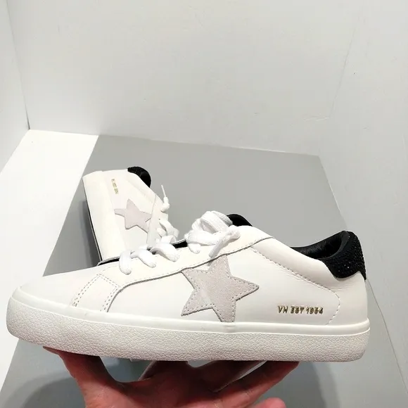 Vintage‎ Havana Raz Sneakers, NEW, Size 8
