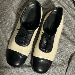 Vintage London Character Made in Italy Mens Oxford Shoes 8 Black Toe