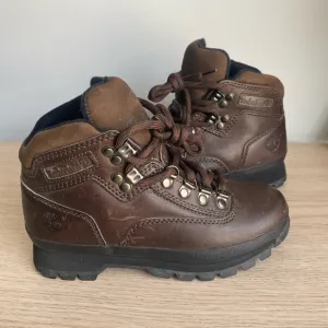 Vintage Timberland Euro Boots- M 6- W 7.5