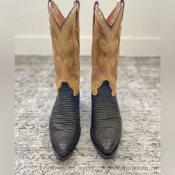 Vintage Yield Two-Tone Cowboy Boots Men 9.5 EE Brown Yellow Leather Ostrich Rare