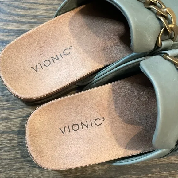 VIONIC Georgie Green Leather Slip On Flat Mules Shoes Women’s 8.5
